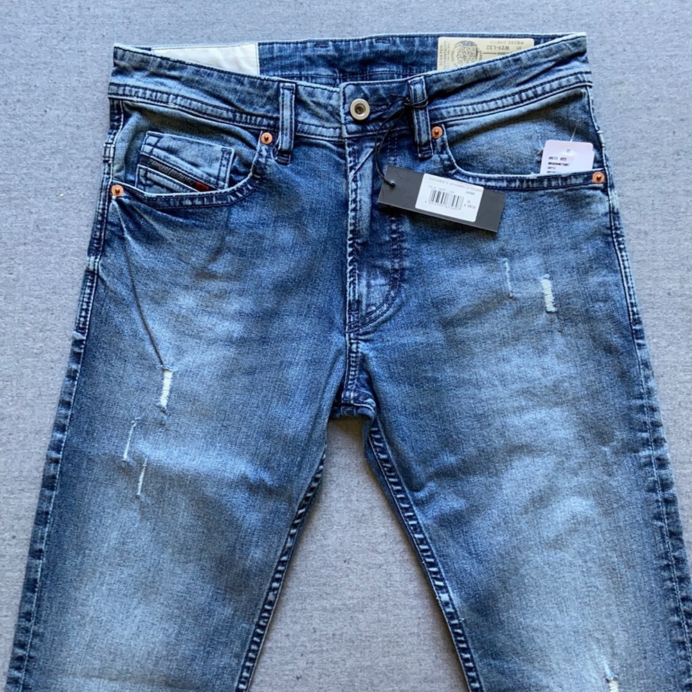 DIESEL Men’s Jeans, 29 x 33, Slim-Straight, NWT